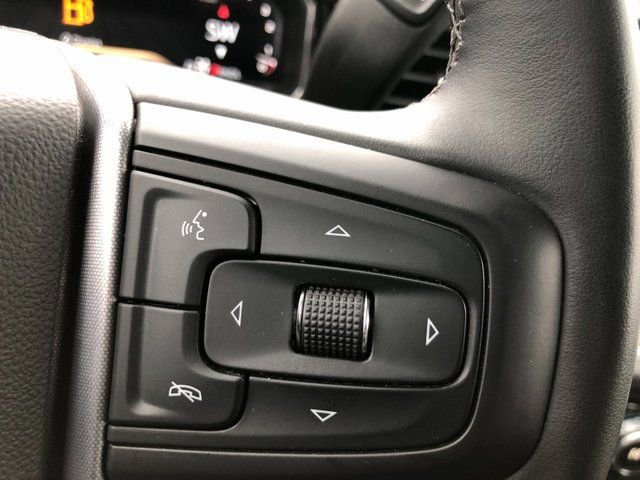 Used 2025 GMC Sierra 1500 SLT image 7