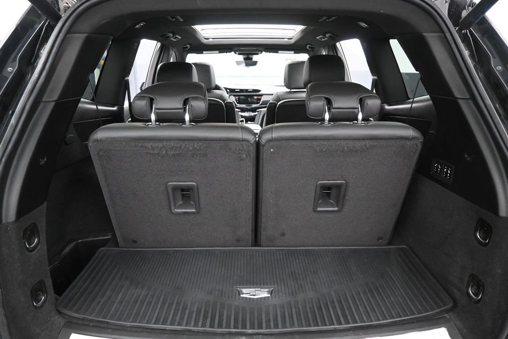 Used 2024 Cadillac XT6 Sport w/ Technology Package AWD/4WD image 33
