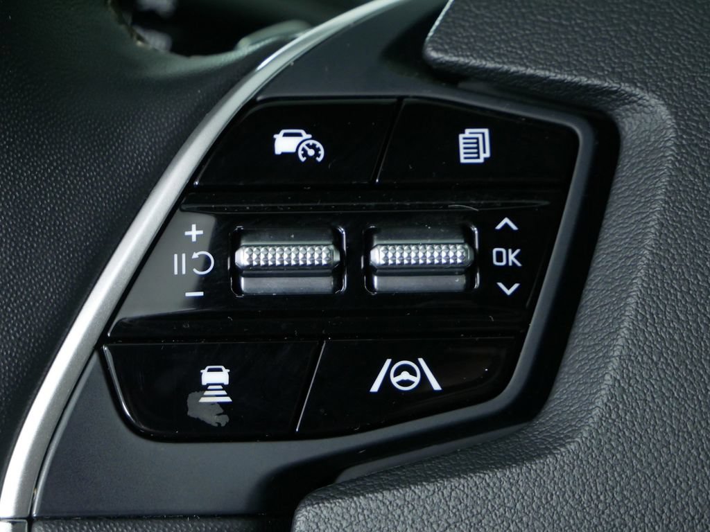 Used 2024 Kia EV6 GT-Line AWD/4WD image 28