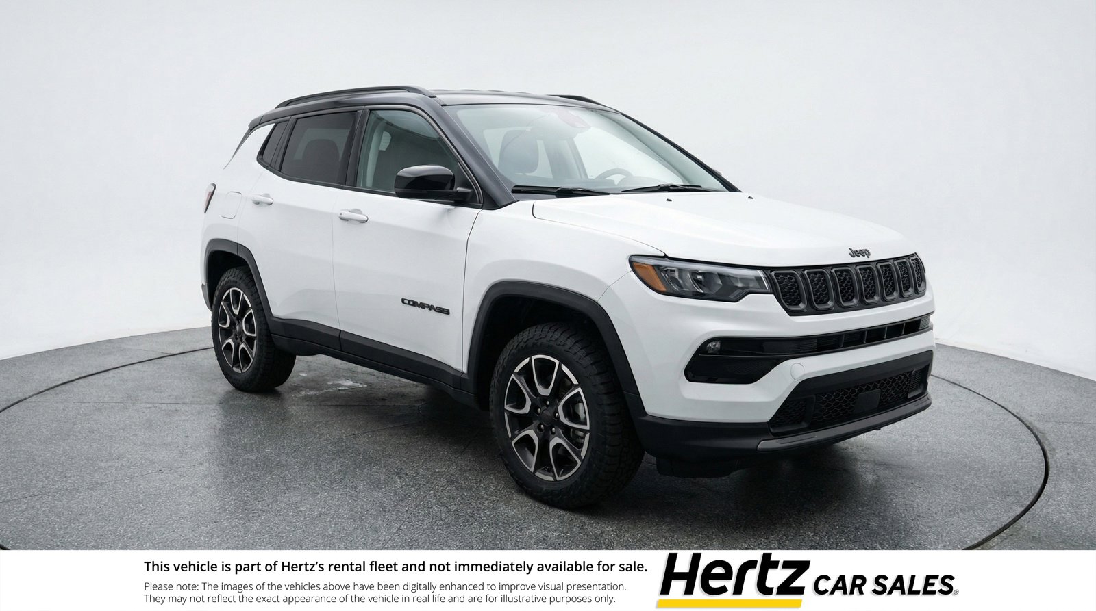 Used 2025 Jeep Compass Trailhawk image 1