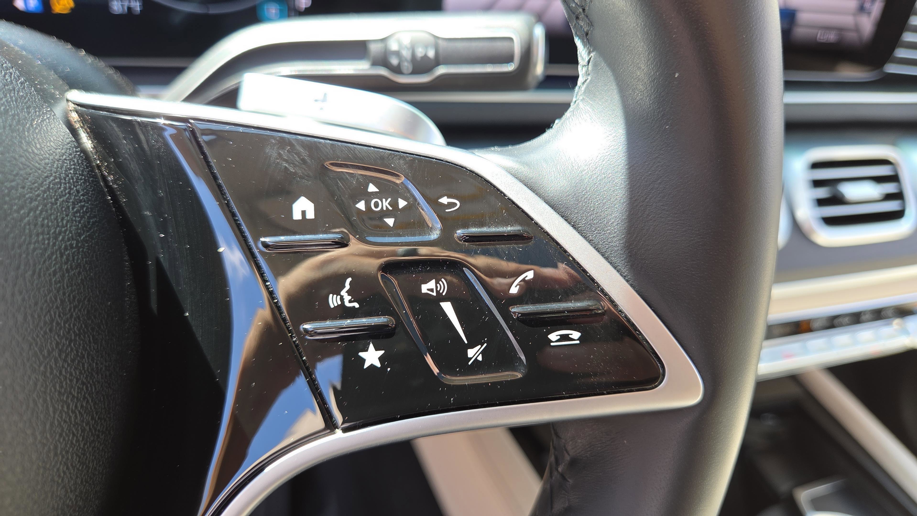 Certified 2024 Mercedes-Benz GLS 450 4MATIC image 13