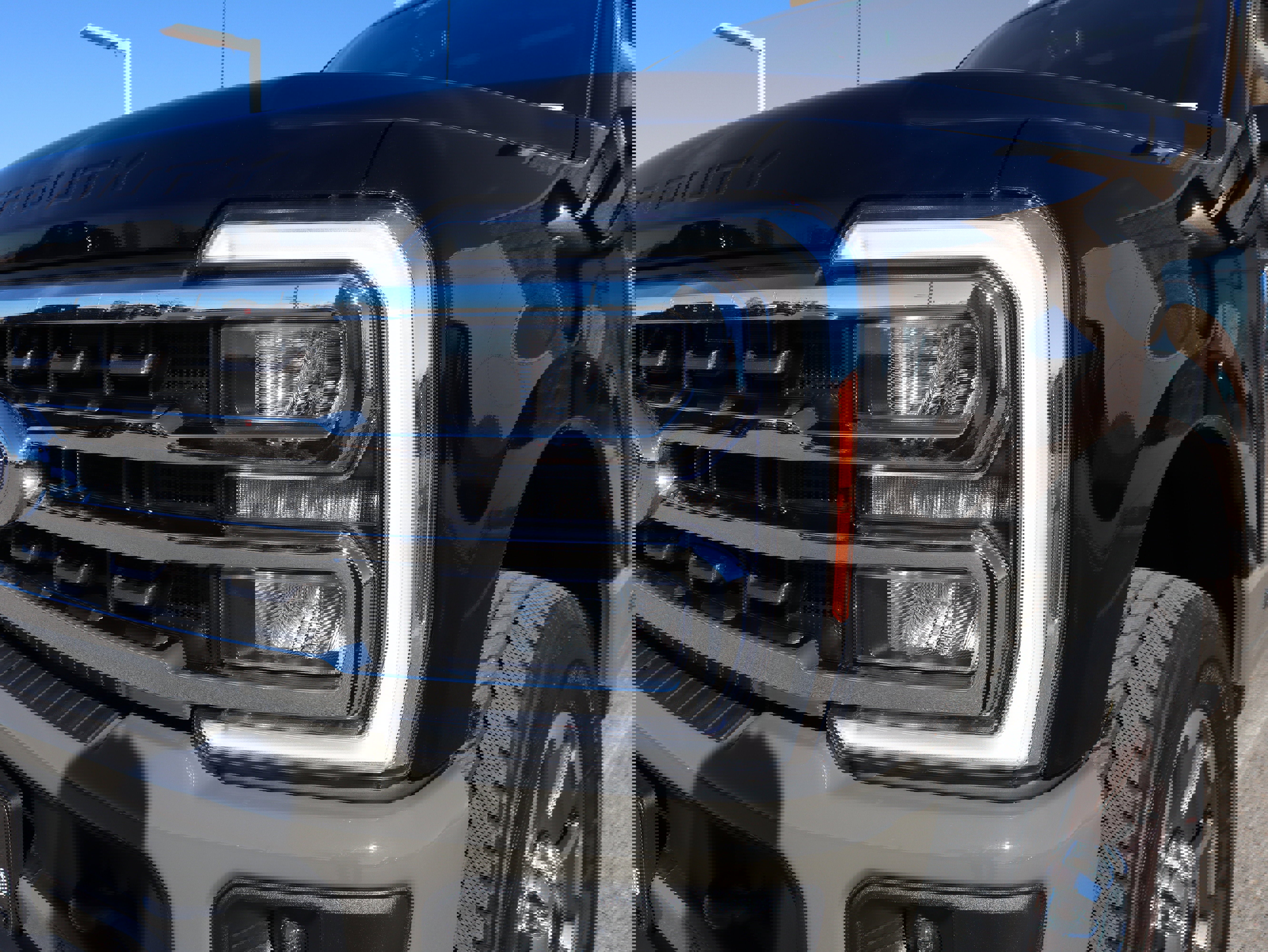 New 2026 Ford F350 King Ranch w/ FX4 Off-Road Package image 14