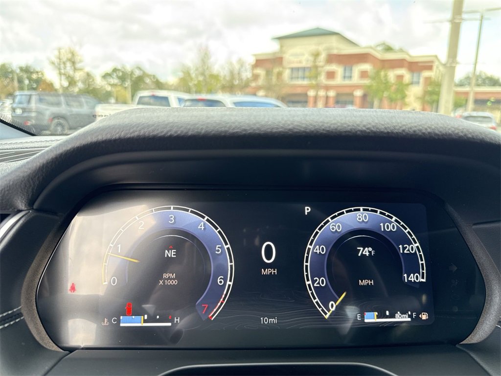 New 2025 Jeep Grand Cherokee Laredo X w/ Luxury Tech Group I image 18