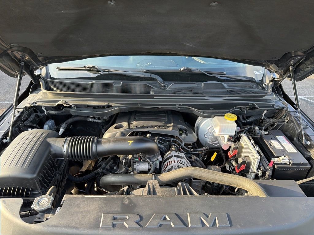 Used 2019 RAM 1500 Laramie image 9