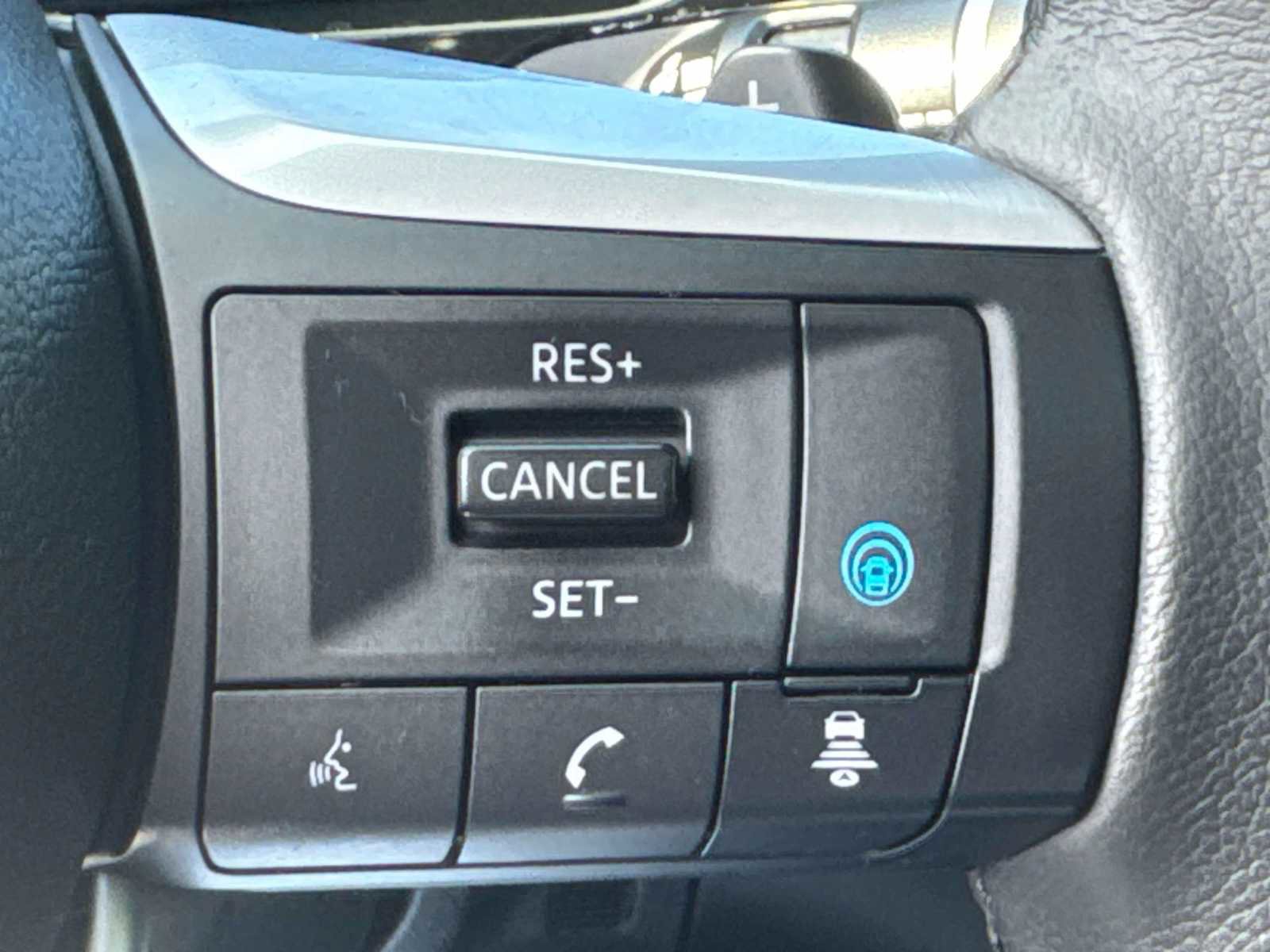 Used 2023 INFINITI QX60 Luxe image 19