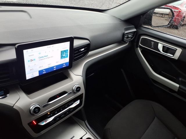 Certified 2024 Ford Explorer XLT image 24