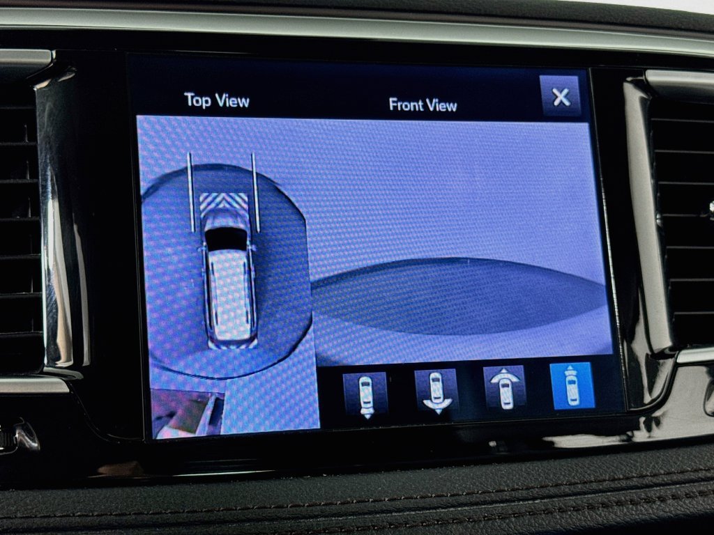 Used 2017 Chrysler Pacifica Limited FWD image 37