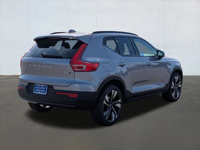 New 2026 Volvo XC40 B5 Plus w/ Protection Package Premier image 2
