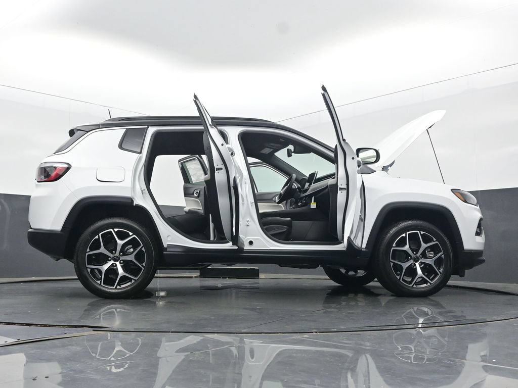 New 2026 Jeep Compass Limited AWD/4WD image 59