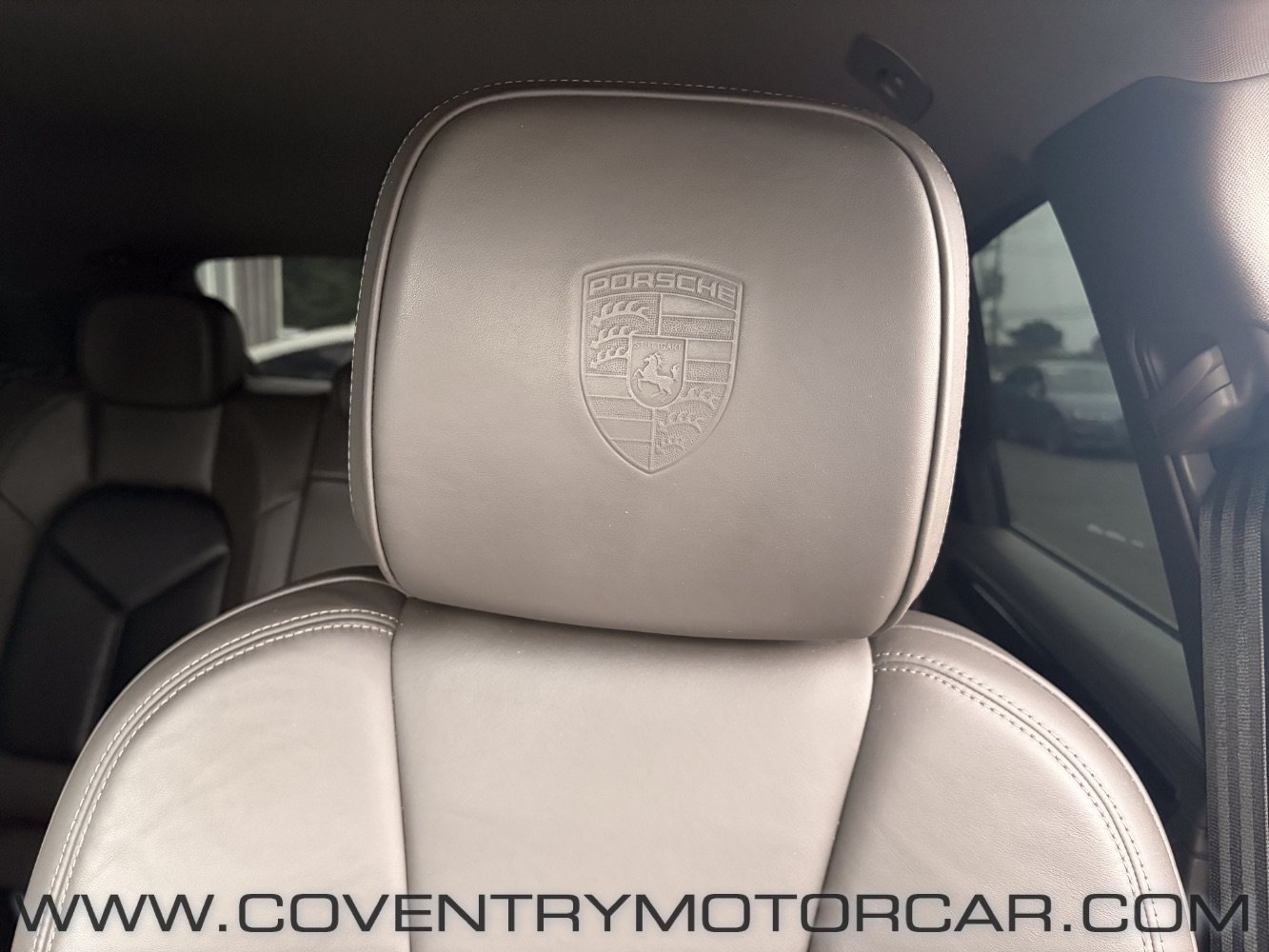 Used 2018 Porsche Macan S AWD/4WD image 36