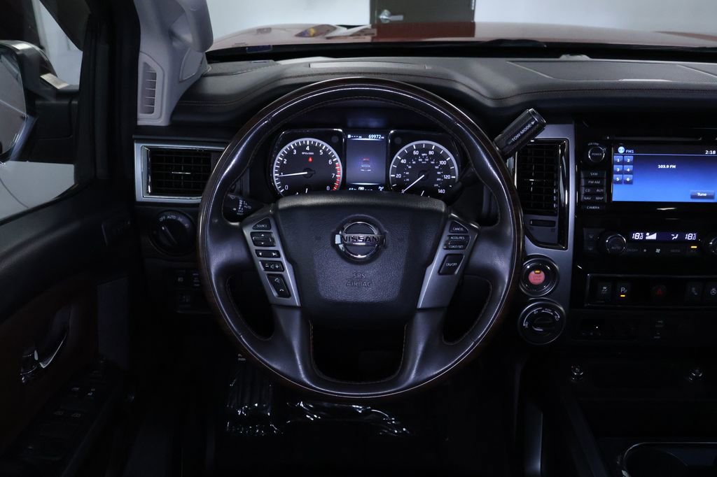 Used 2018 Nissan Titan Platinum Reserve image 19