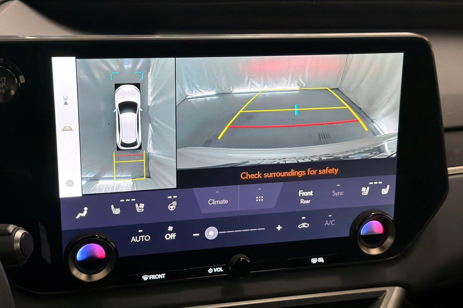 Used 2023 Lexus RX 350 FWD w/ Cold Area Package image 23