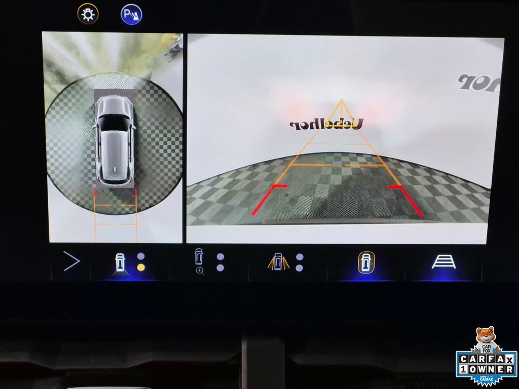 Used 2025 Chevrolet Equinox LT w/ Convenience Package II FWD image 22