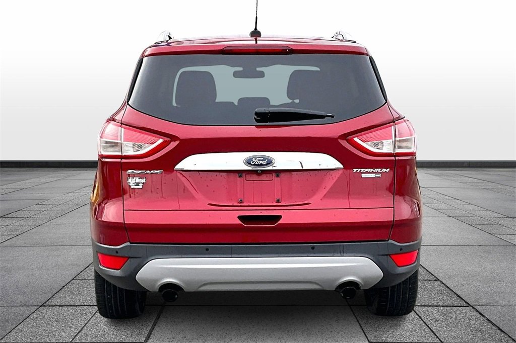 Used 2015 Ford Escape Titanium image 4