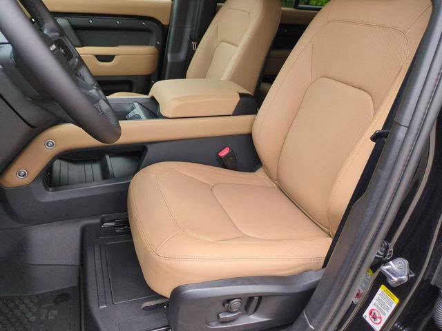 New 2026 Land Rover Defender 110 X-Dynamic SE AWD/4WD image 12