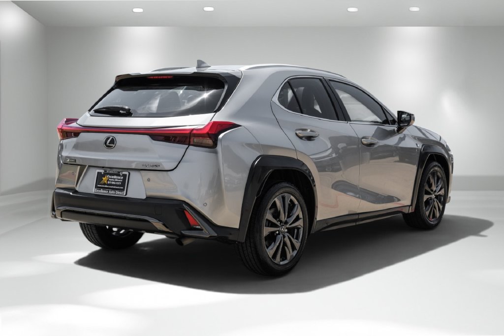 Used 2019 Lexus UX 200 F Sport w/ F Sport Premium Package FWD image 9