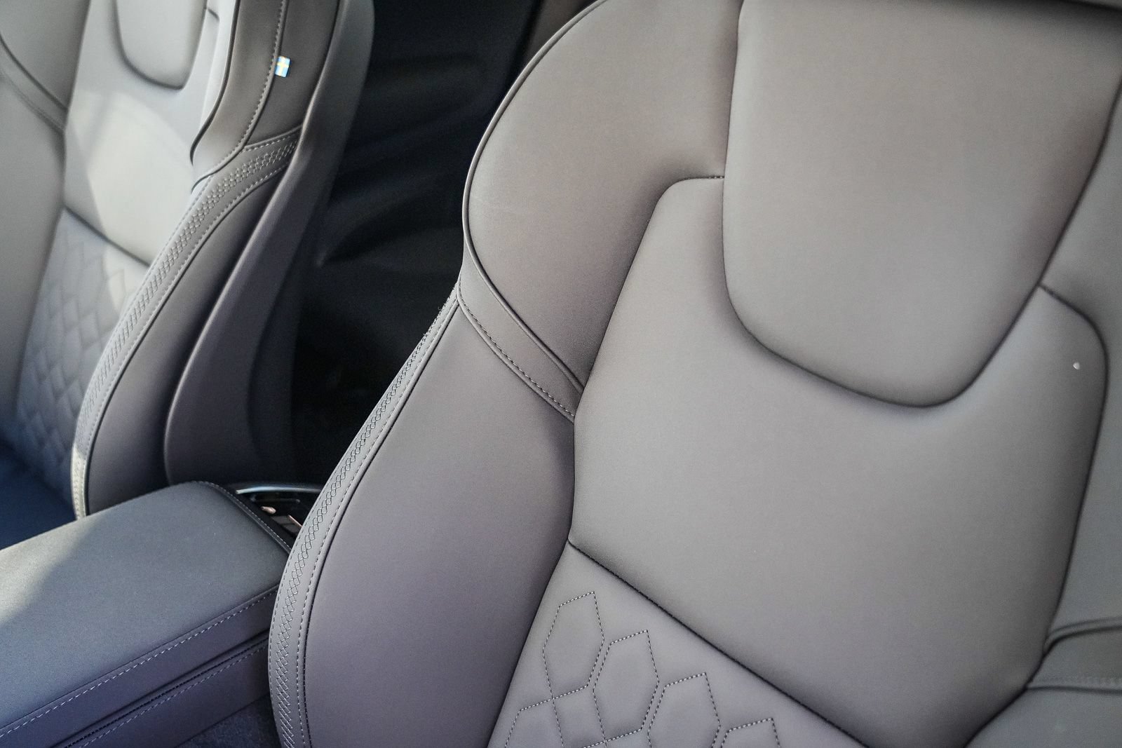 Certified 2026 Volvo XC90 B6 Core AWD/4WD image 27