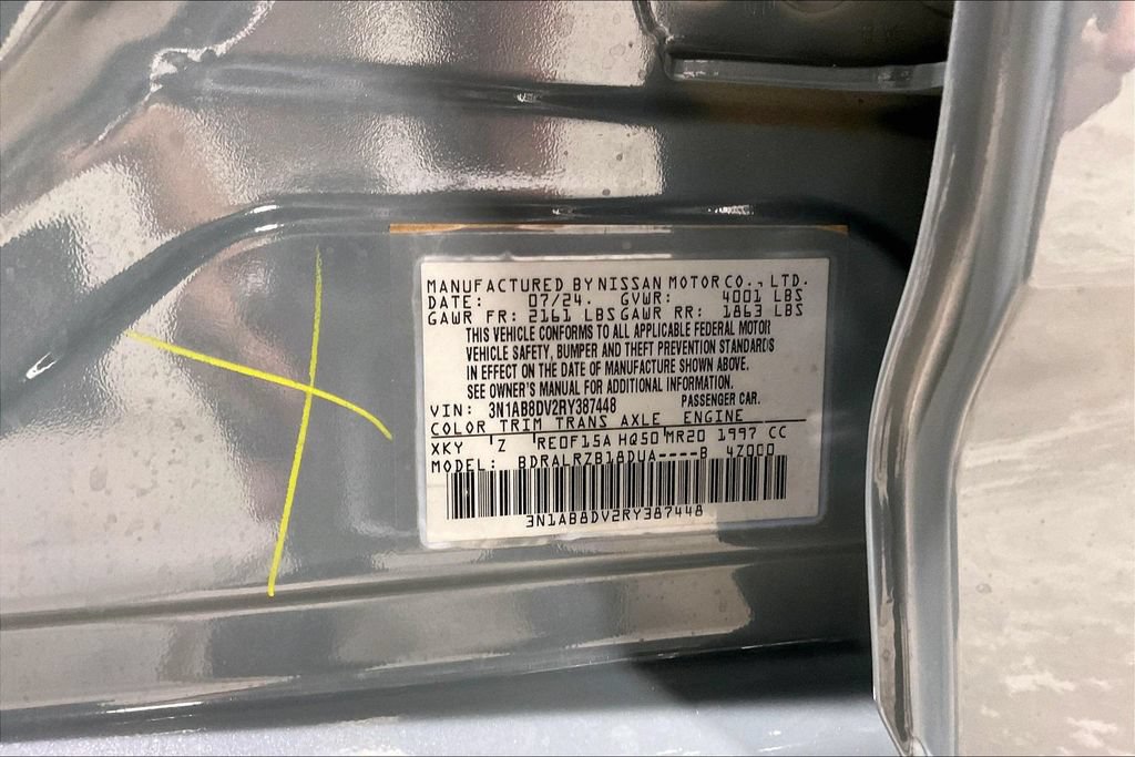 Used 2024 Nissan Sentra SR FWD image 40