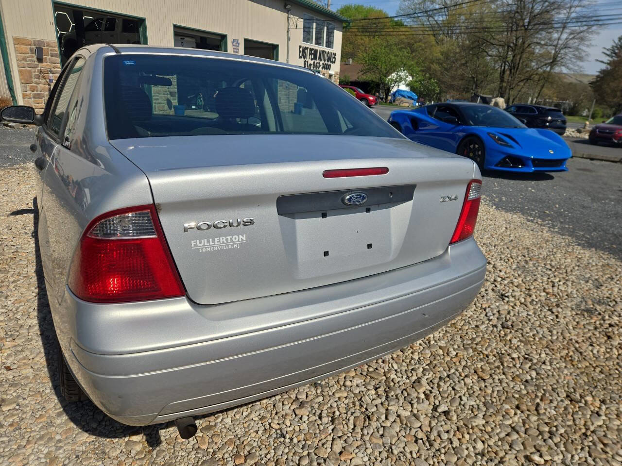 Used 2006 Ford Focus S FWD image 6