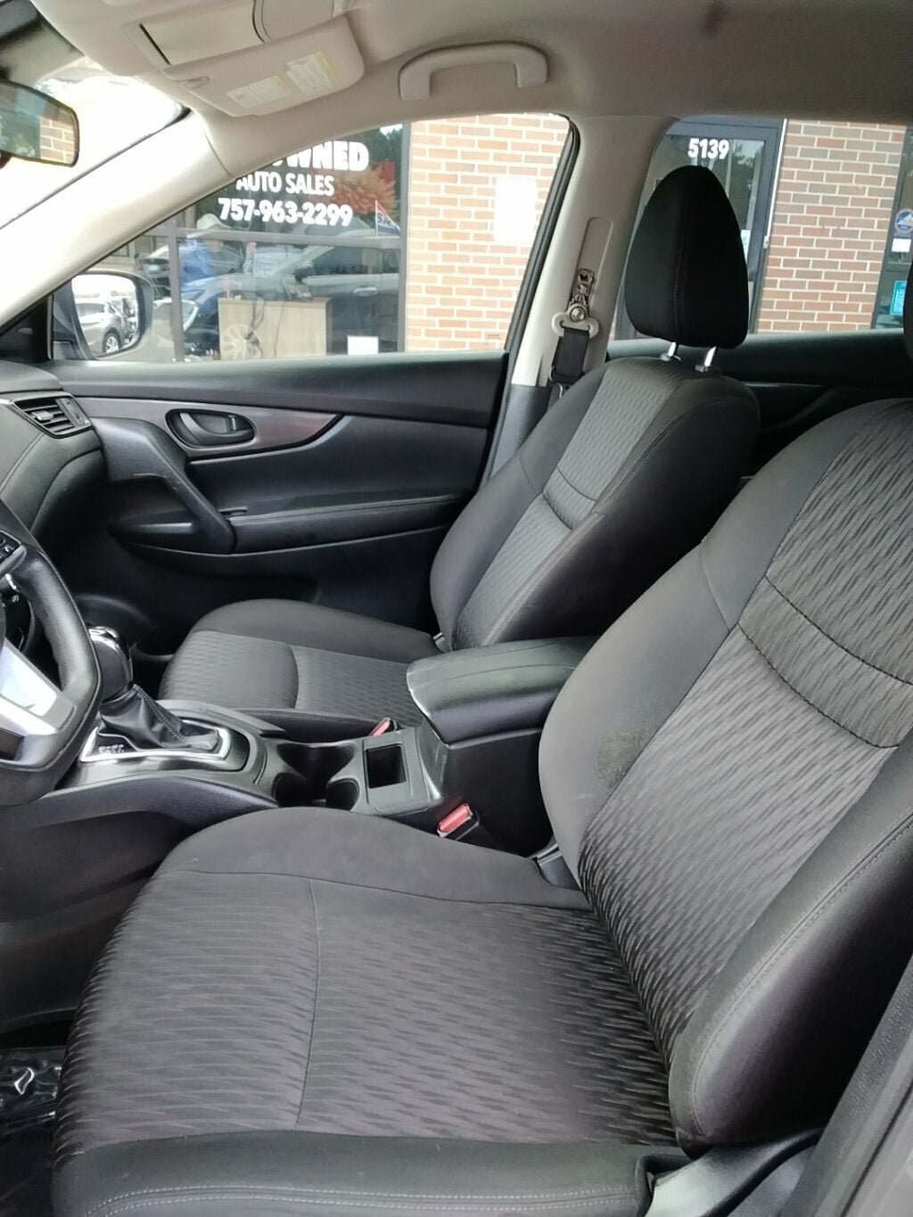 Used 2020 Nissan Rogue S AWD/4WD image 7