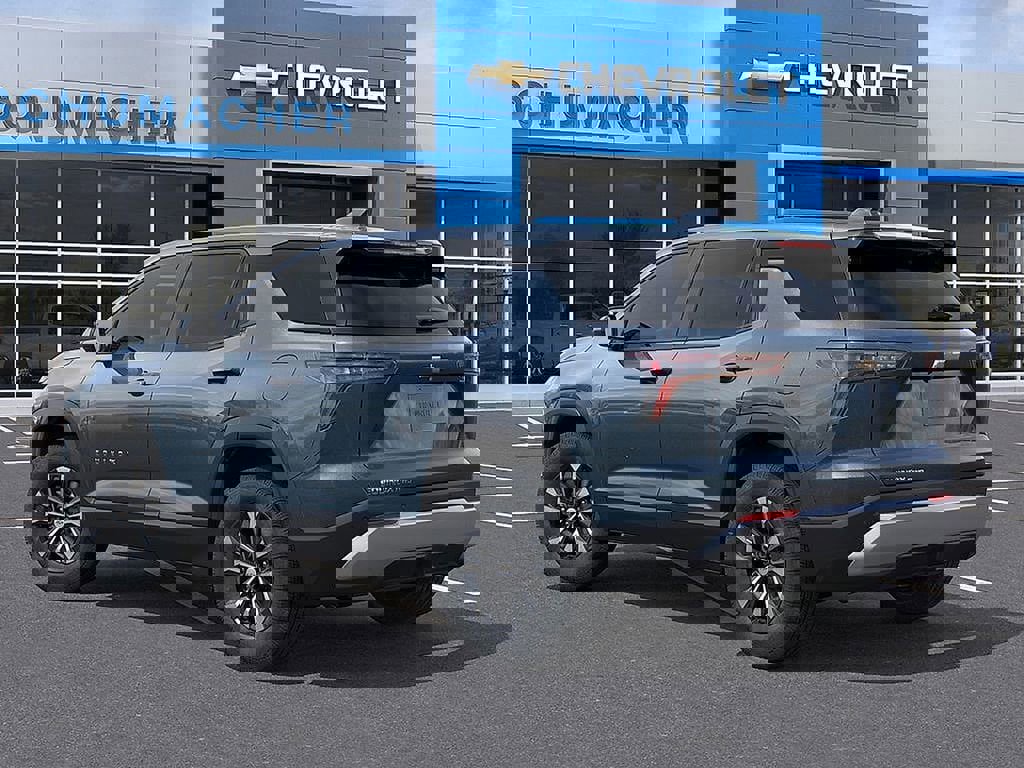 New 2026 Chevrolet Equinox LT w/ Convenience Package II image 3