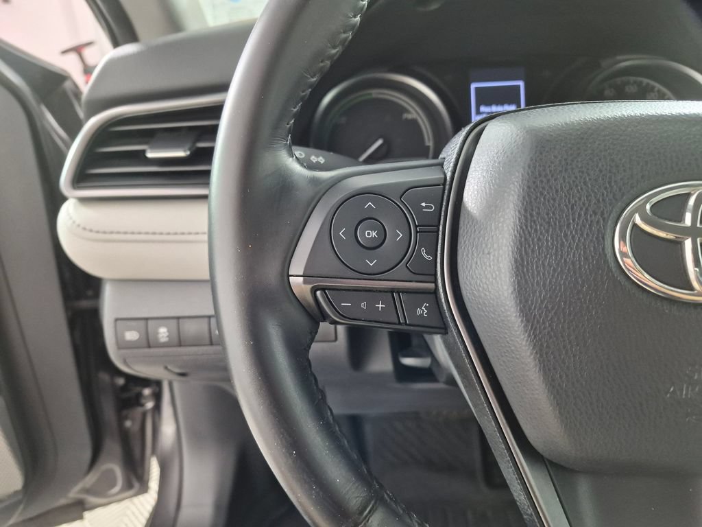 Used 2021 Toyota Camry SE FWD image 14
