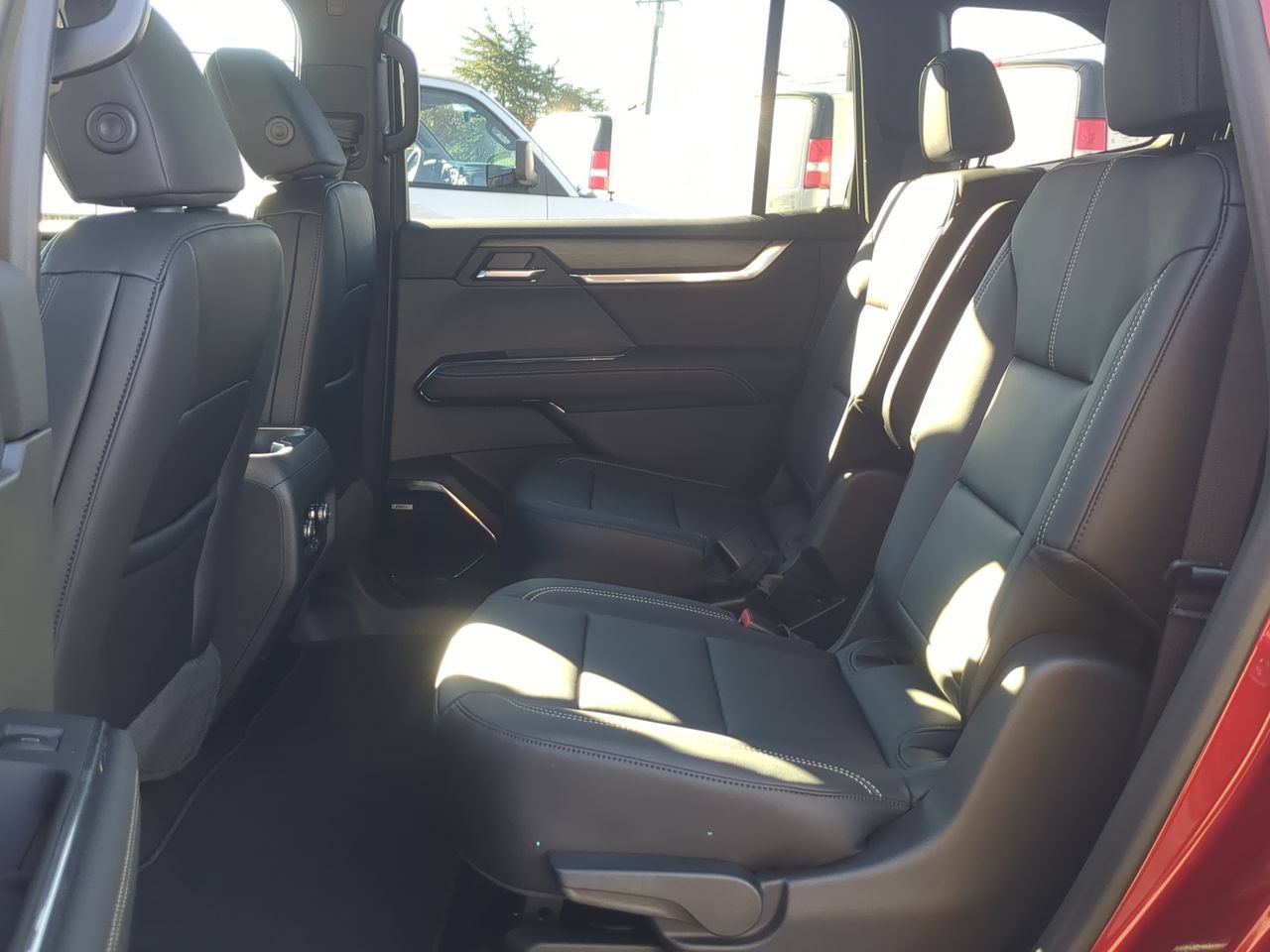 New 2026 GMC Acadia Elevation w/ Elevation Premium Package FWD image 25