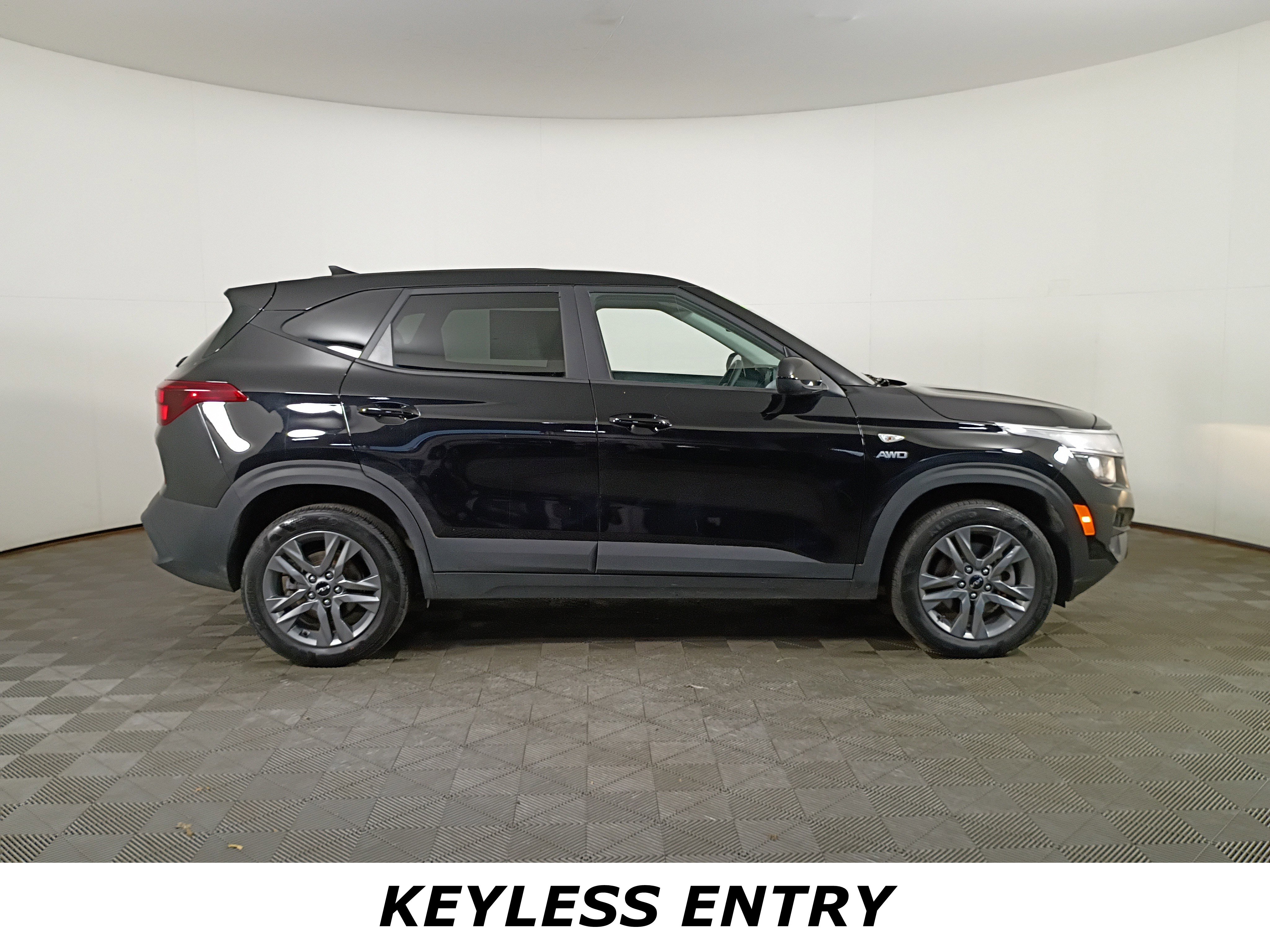 Certified 2023 Kia Seltos LX image 7