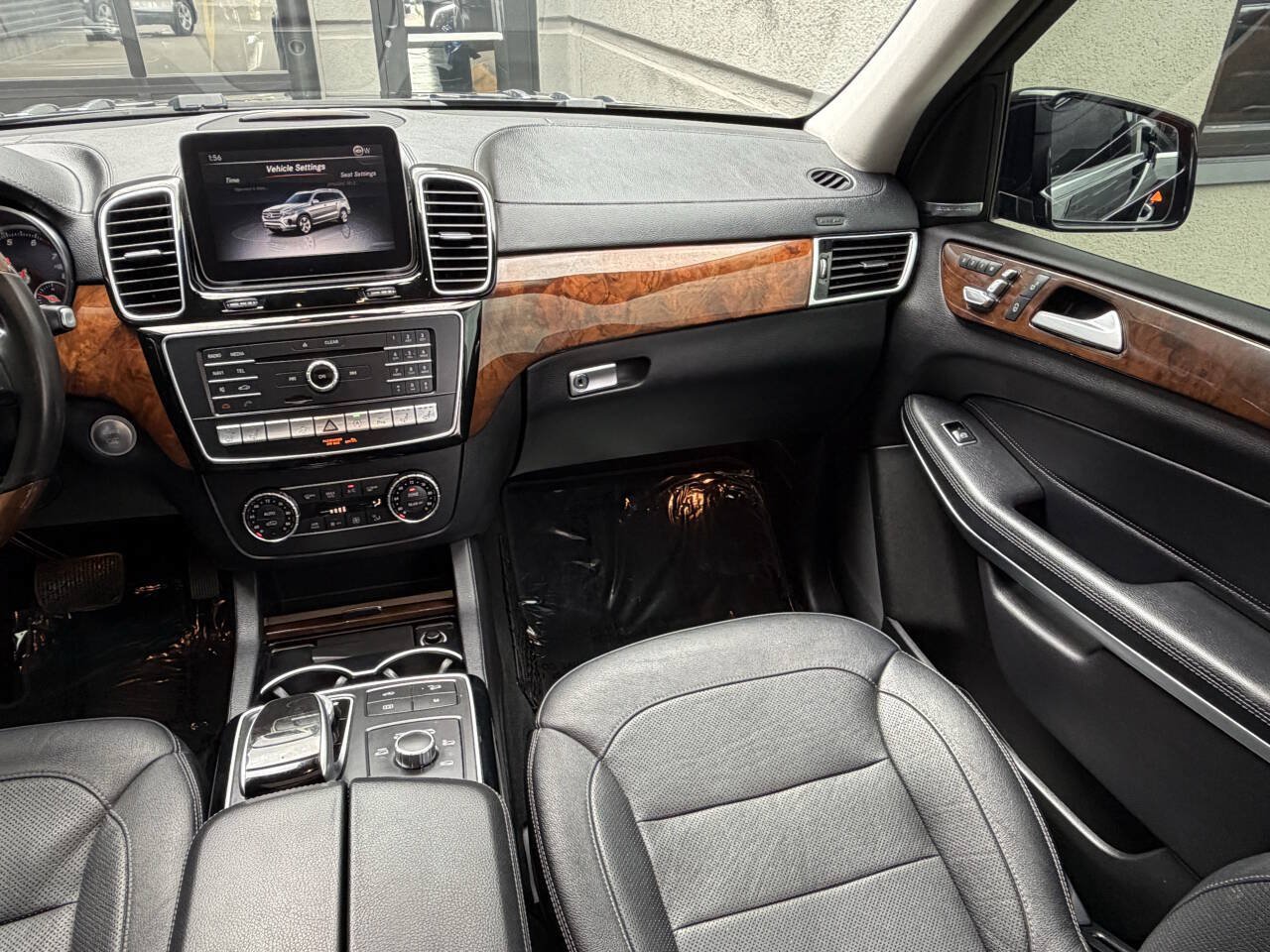 Used 2017 Mercedes-Benz GLS 550 4MATIC image 25