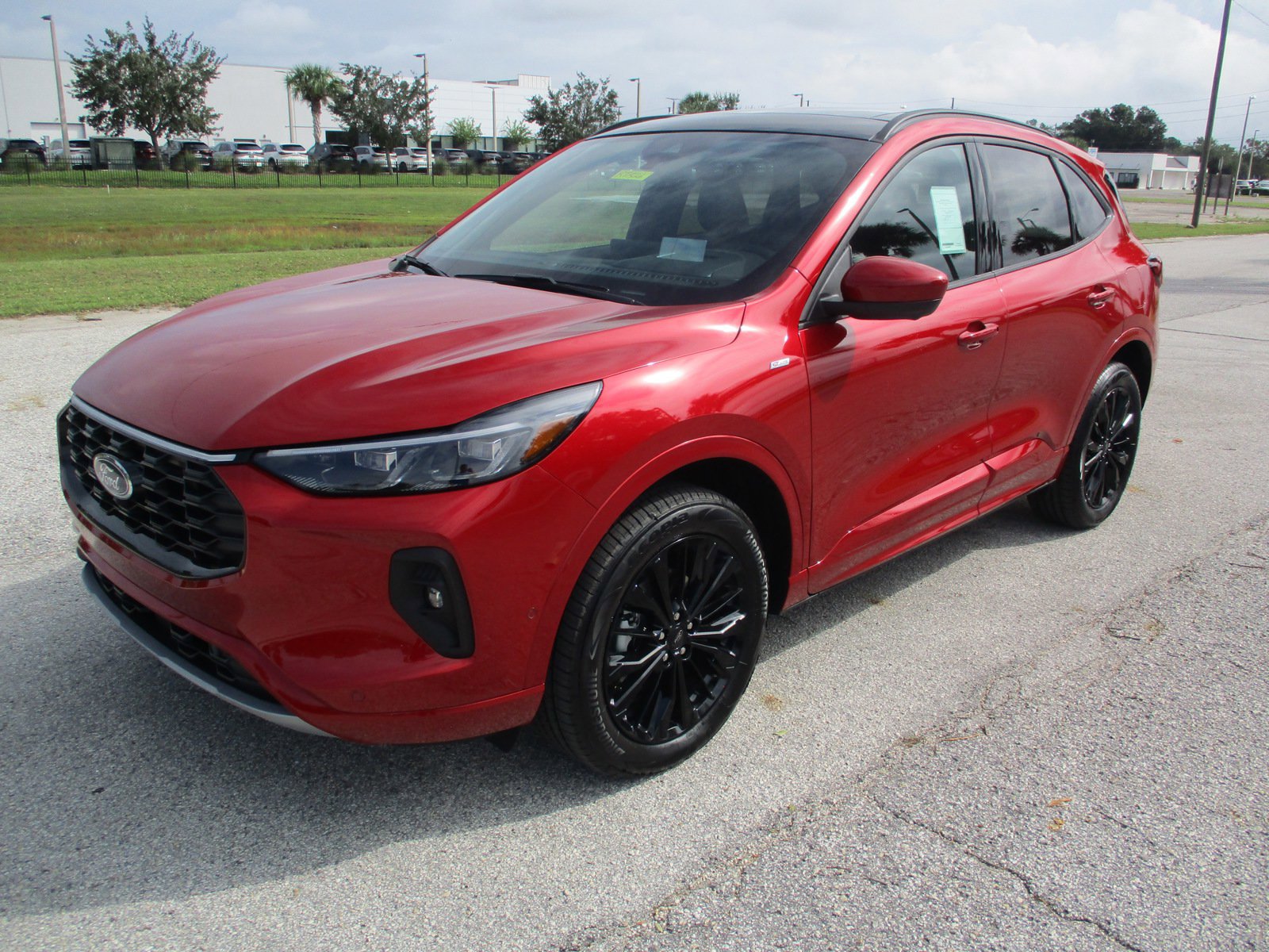 New 2024 Ford Escape ST-Line Elite w/ Premium Technology Package image 3