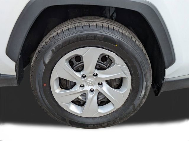 Used 2024 Toyota RAV4 LE image 11