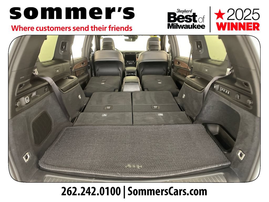 Used 2025 Jeep Grand Cherokee L Summit w/ Obsidian Package AWD/4WD image 32