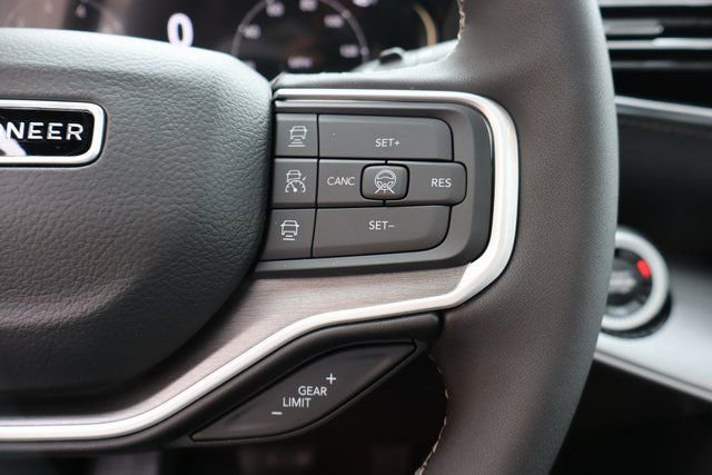 New 2026 Jeep Grand Wagoneer Limited image 17