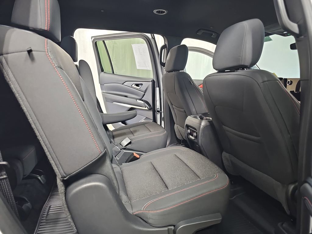 Used 2024 Chevrolet Traverse Z71 w/ Enhanced Driving Package image 14