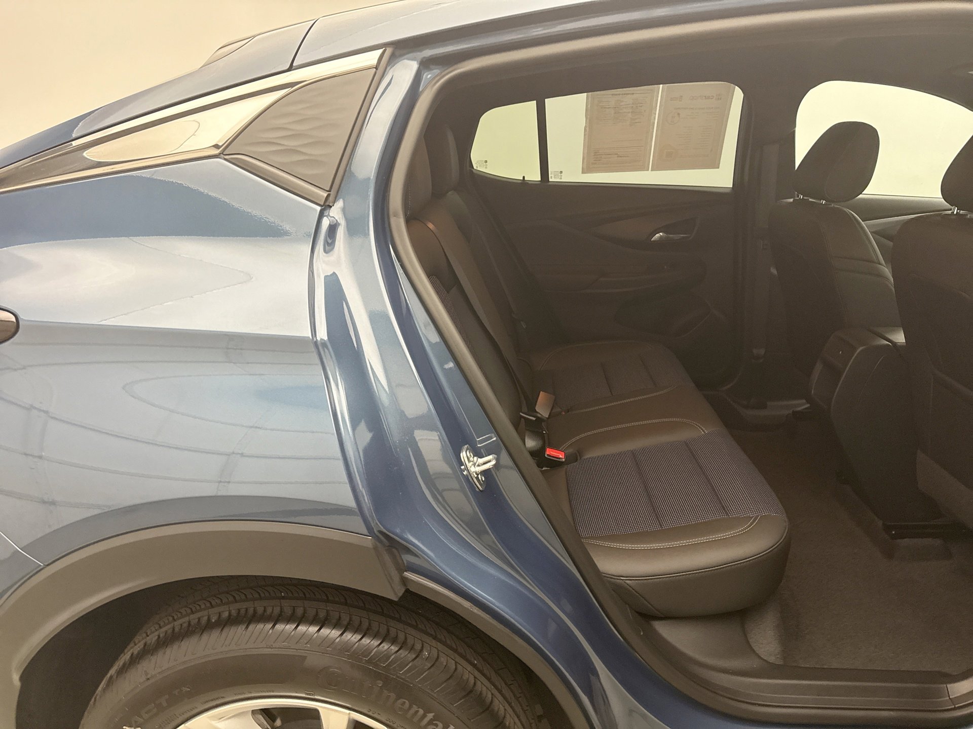 Used 2025 Buick Envista Preferred w/ Convenience I Package FWD image 17