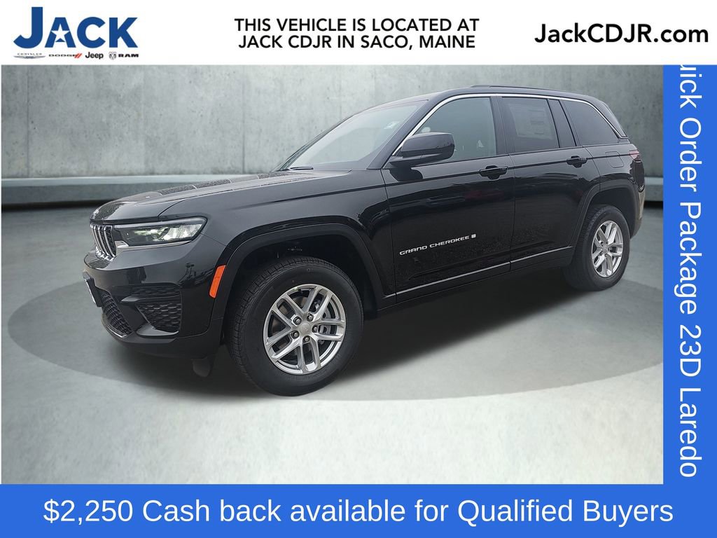 New 2025 Jeep Grand Cherokee Laredo X w/ Trailer Tow Package