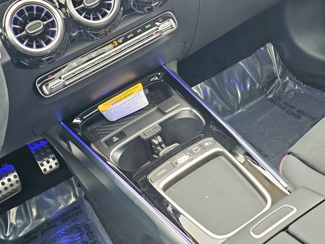 New 2026 Mercedes-Benz GLB 35 AMG 4MATIC image 33