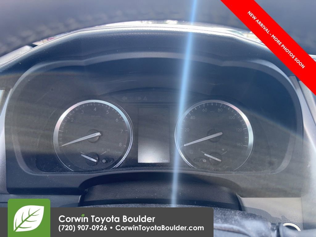 Used 2016 Toyota Highlander Limited w/ Driver Technology Package image 11