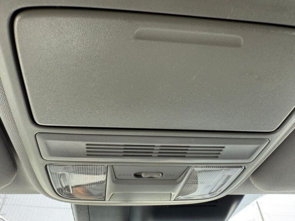 Used 2021 Honda CR-V Special Edition image 22