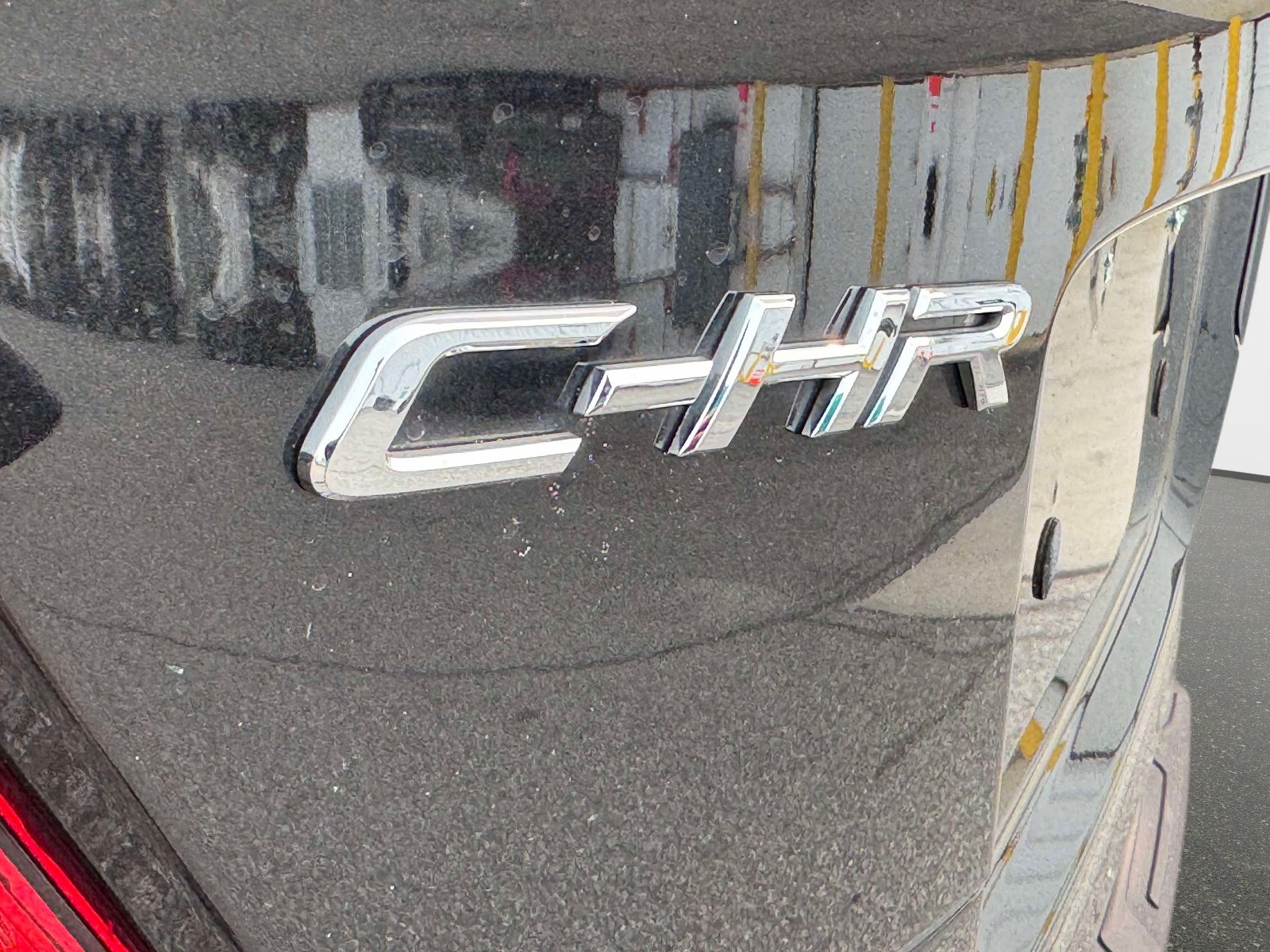 Certified 2020 Toyota C-HR XLE FWD image 11