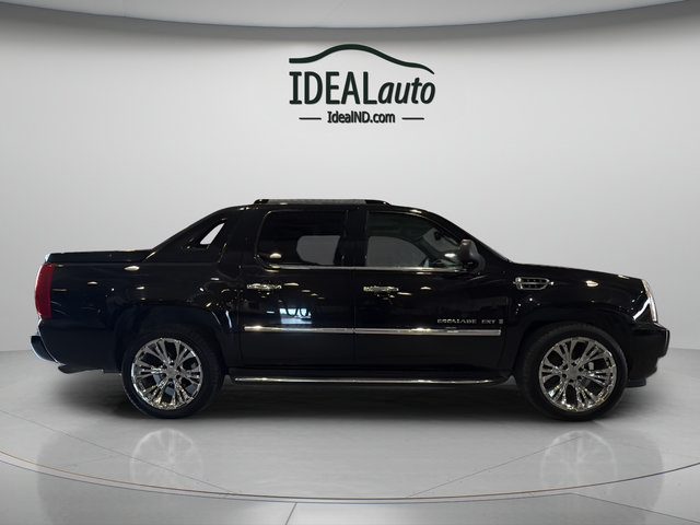 Used 2007 Cadillac Escalade EXT w/ Information Package AWD/4WD image 3