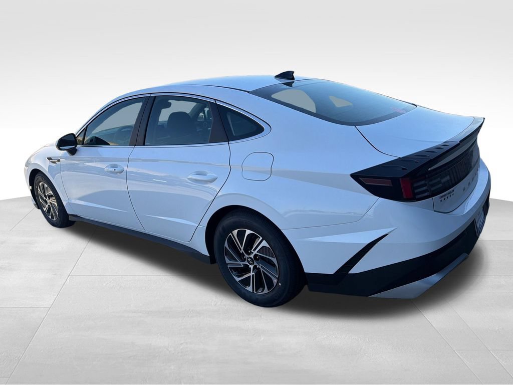 New 2026 Hyundai Sonata Blue FWD image 4