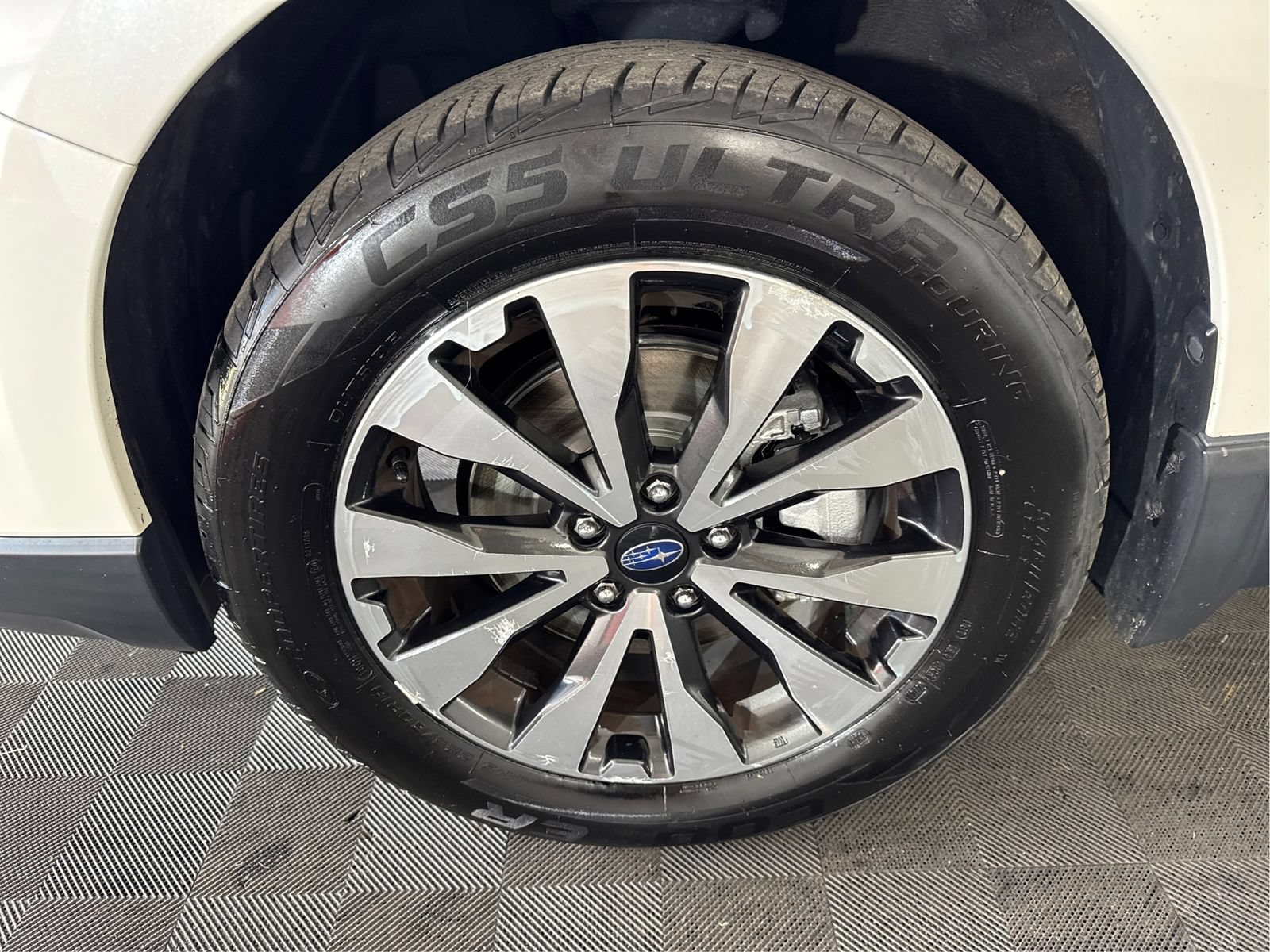 Used 2015 Subaru Outback 2.5i Limited AWD/4WD image 25