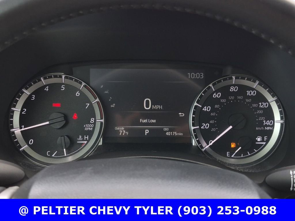 Used 2023 Toyota Highlander LE FWD image 19