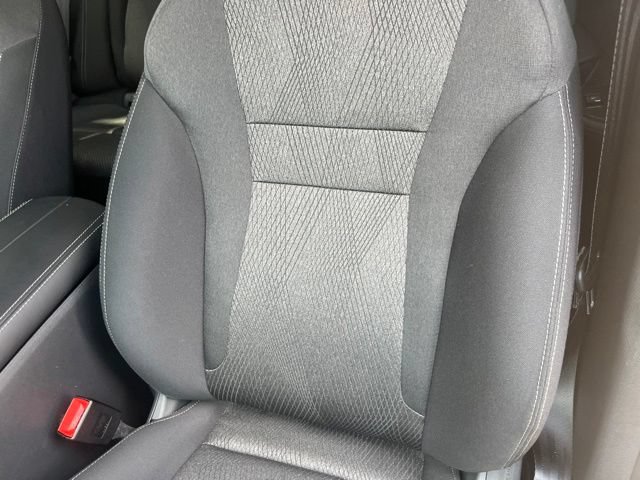 Used 2026 Nissan Rogue SV FWD image 9