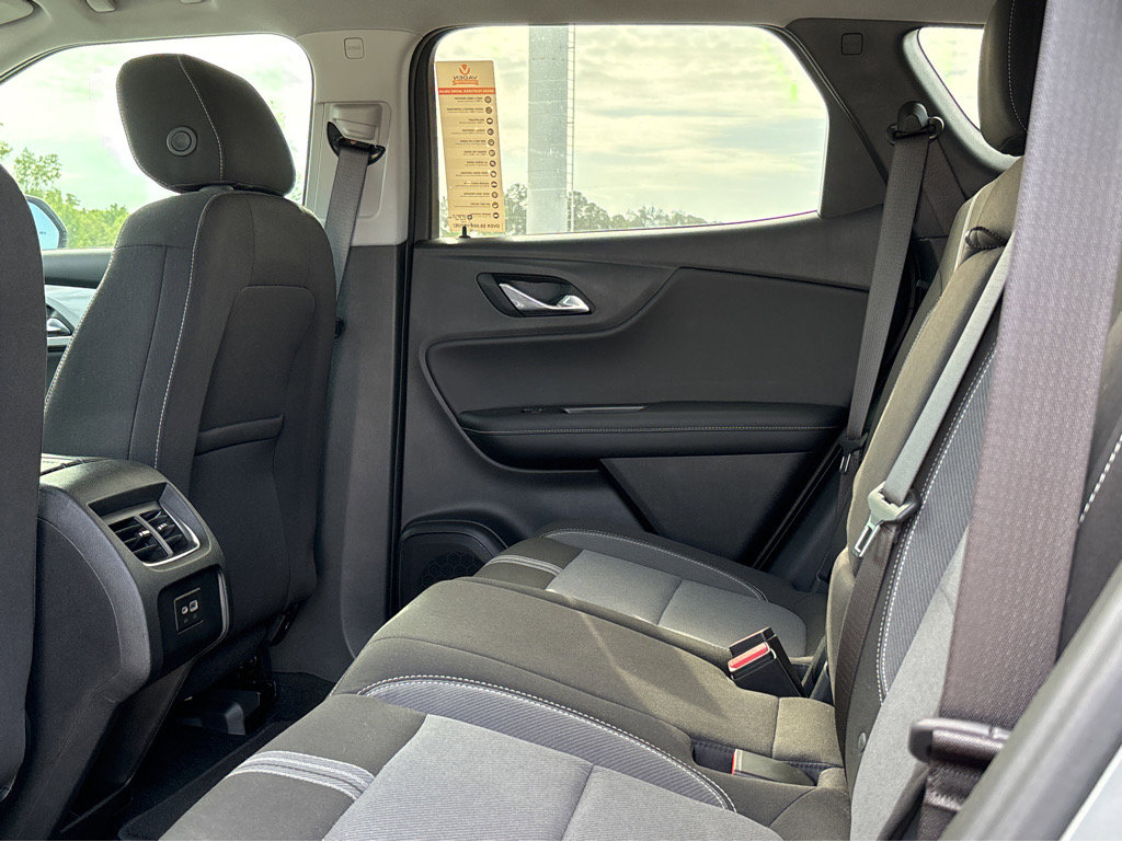 New 2025 Chevrolet Blazer LT w/ Convenience Package FWD image 14