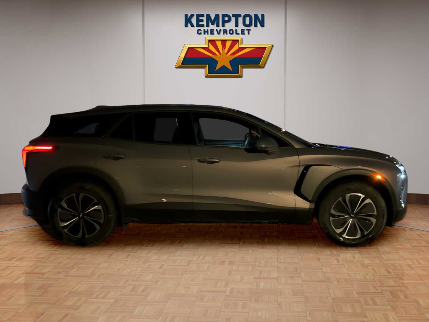 Used 2025 Chevrolet Blazer EV LT w/ Super Cruise Package AWD/4WD image 7