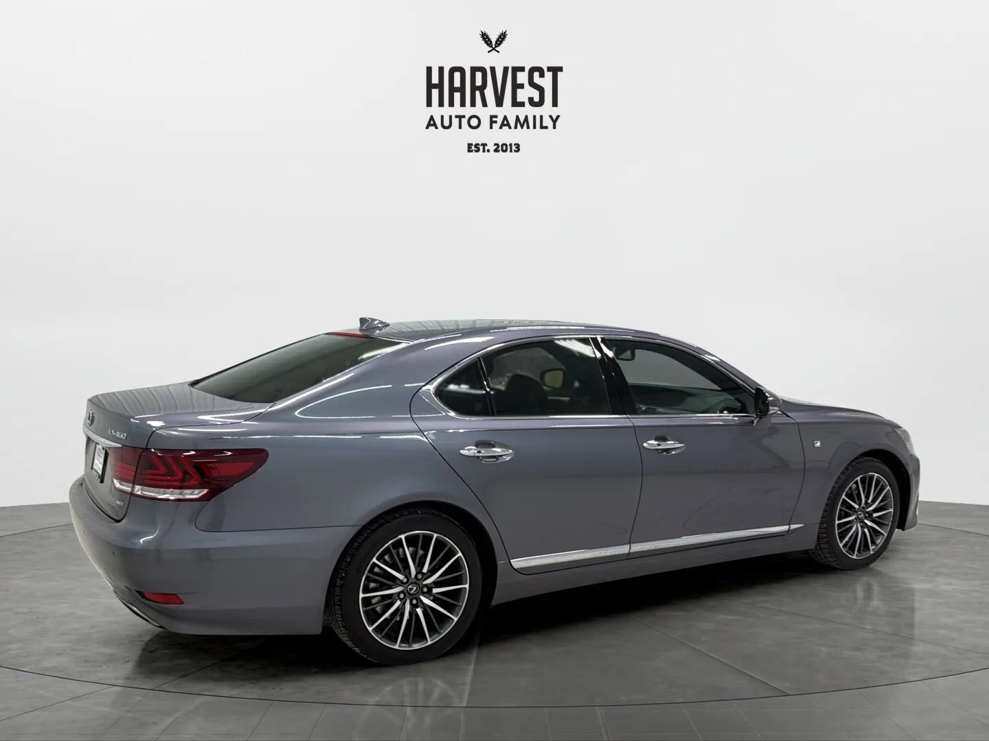 Used 2015 Lexus LS 460 AWD w/ F Sport Package image 7