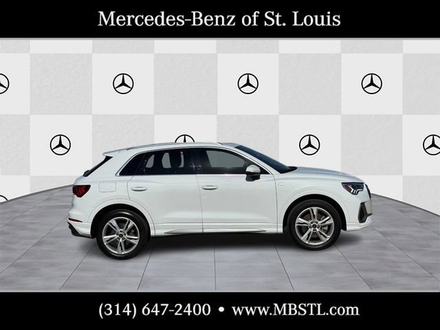 Used 2022 Audi Q3 2.0T Premium Plus AWD/4WD image 2