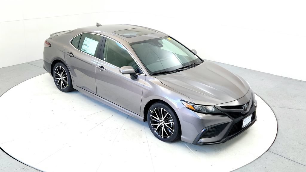Certified 2024 Toyota Camry SE w/ Cold Weather Package AWD/4WD image 13
